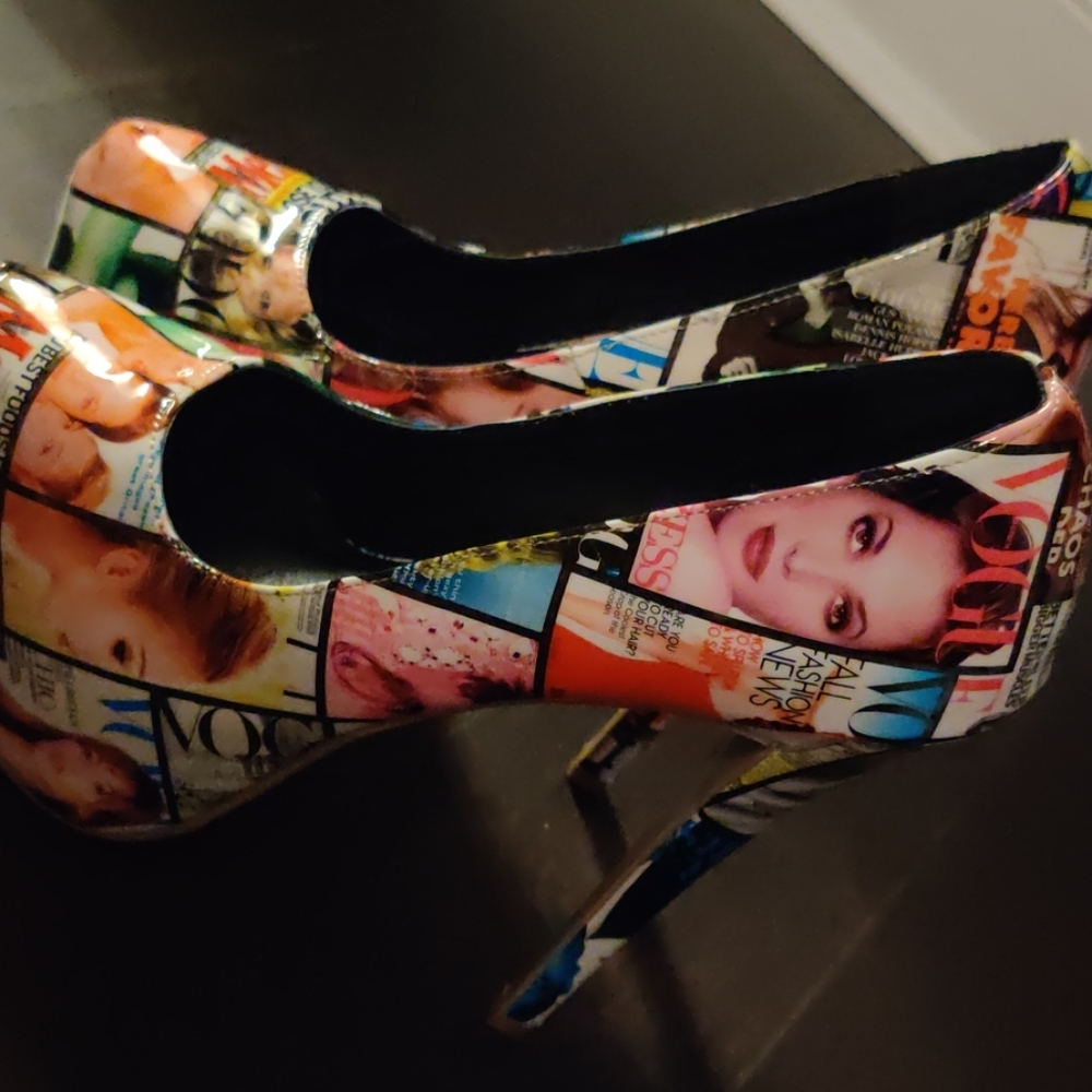 Magazine heels